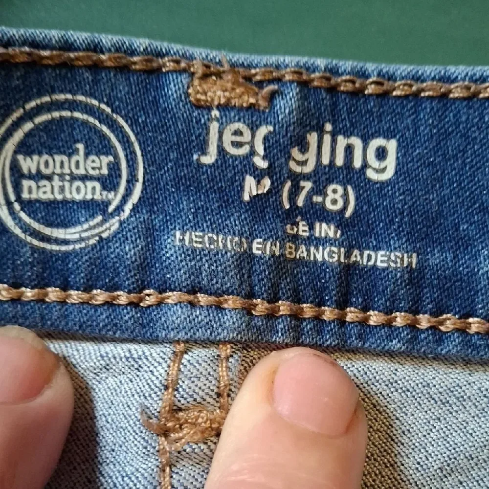 Wonder Nation Blue Jeans with Floral Accents (Chi006)